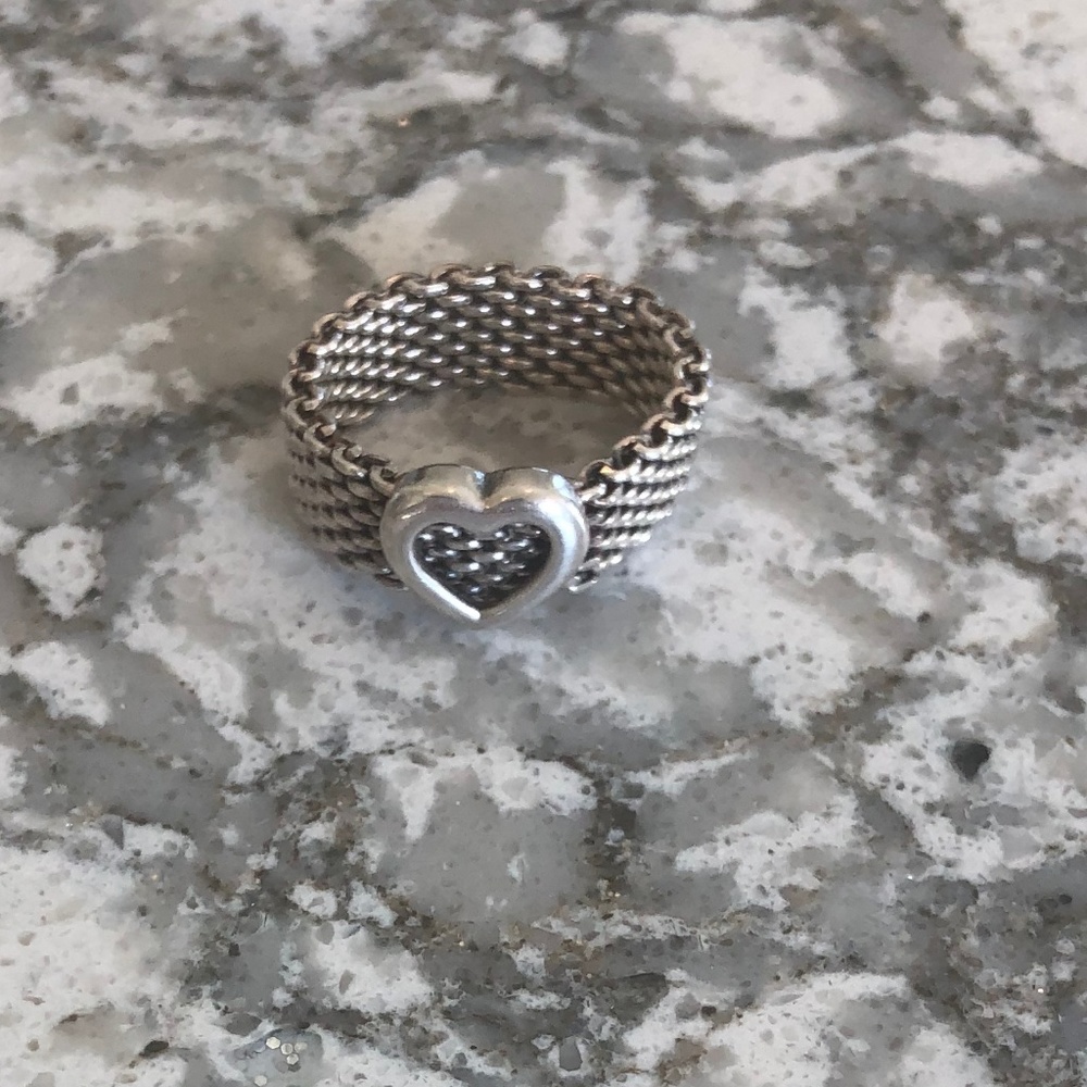 Tiffany & Co. Mesh ring with heart SIZE 6